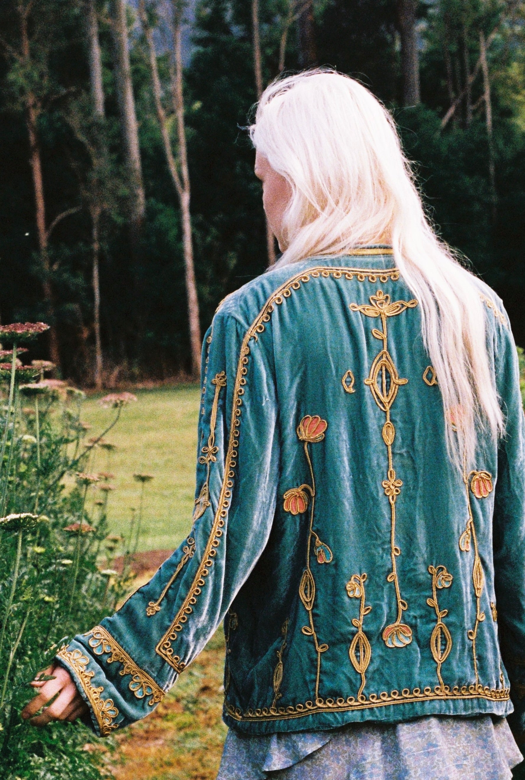 シャビージェンティールロングジャケット Midnight in the Garden Jacket ~ Teal – Golden Brown The Label