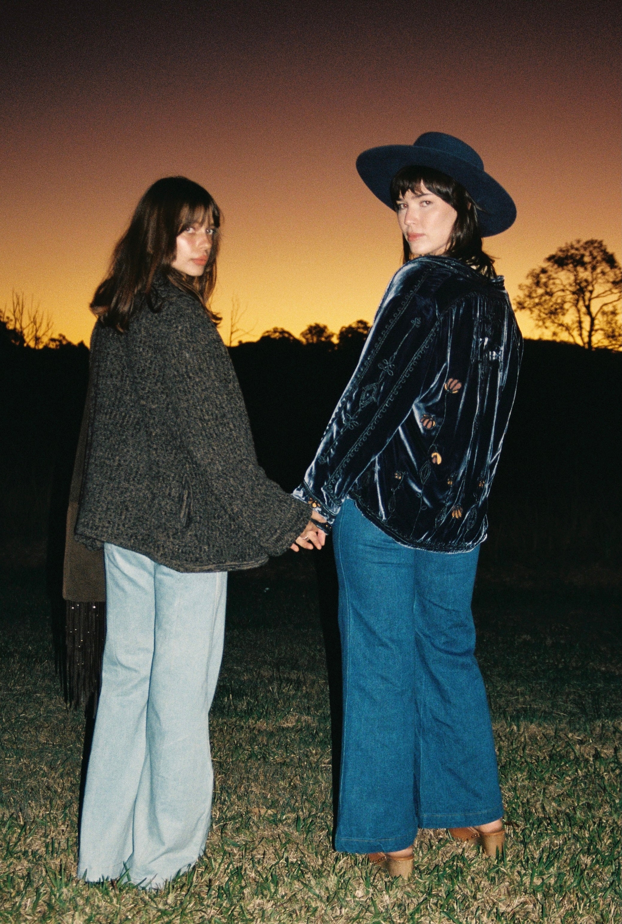 Midnight in the Garden Jacket ~ Navy blue / black – Golden Brown