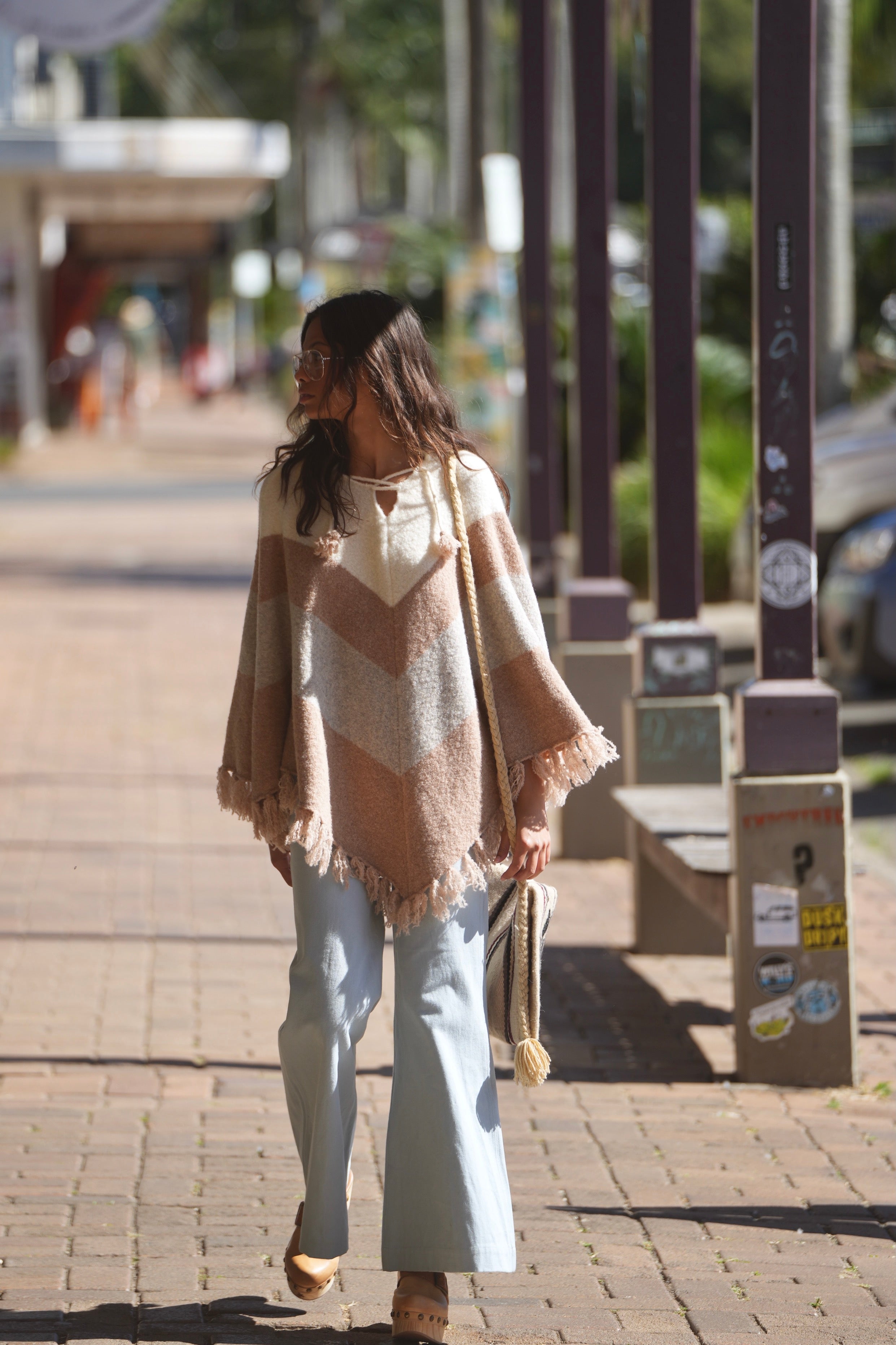 Monterey Poncho – Golden Brown The Label