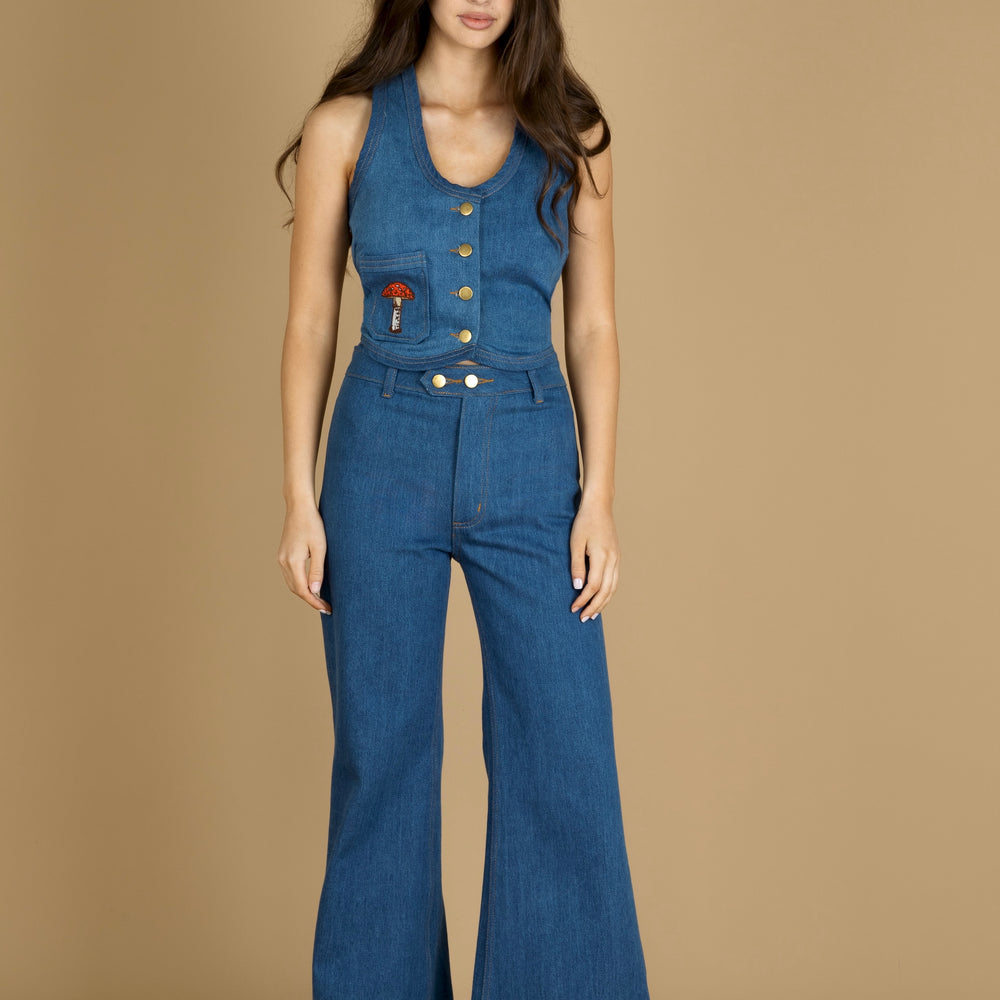 
                  
                    Generation Jean - Columbia Wash
                  
                
