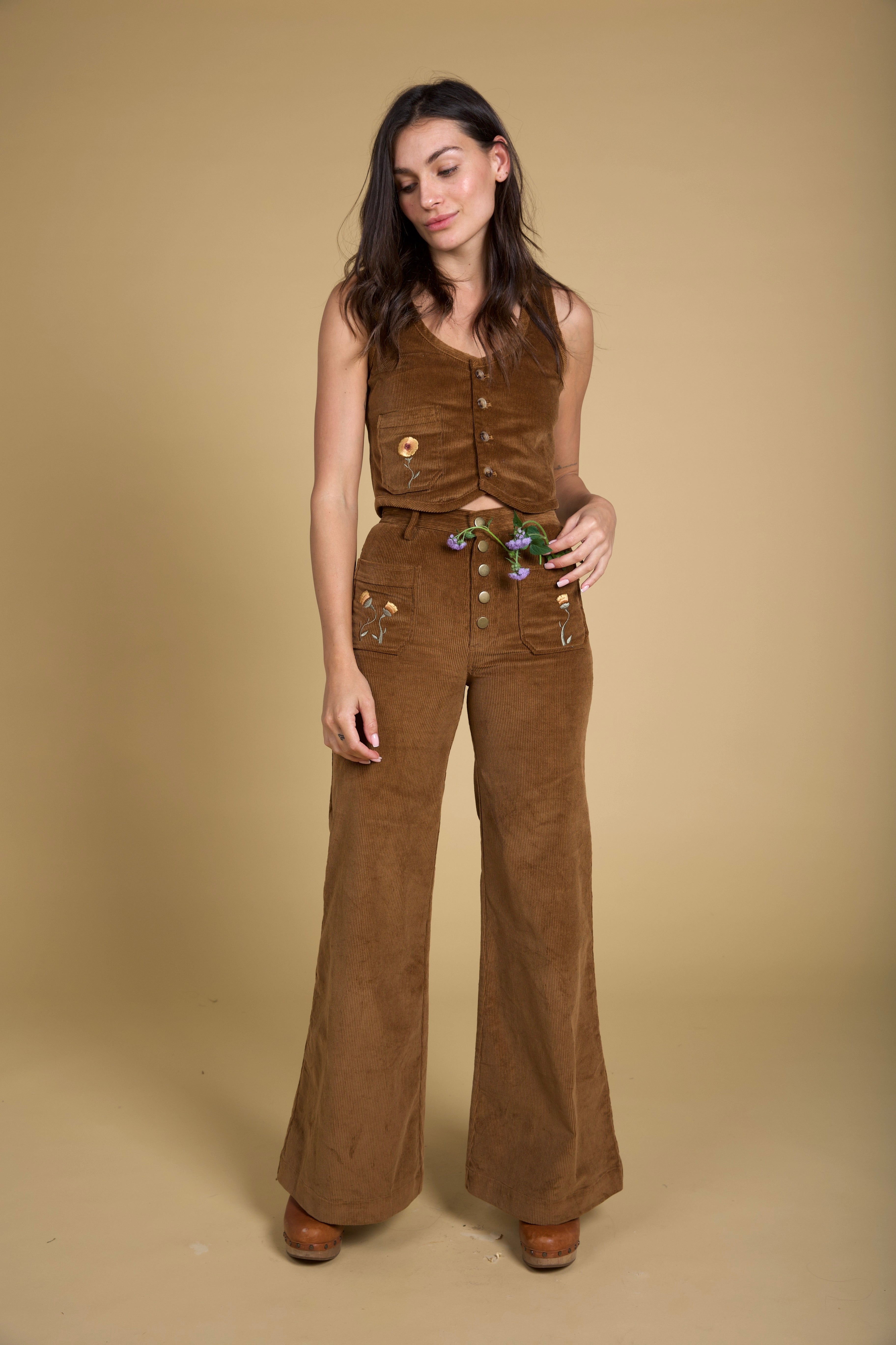 Fine & Dandy Cords ~ Chestnut – Golden Brown The Label