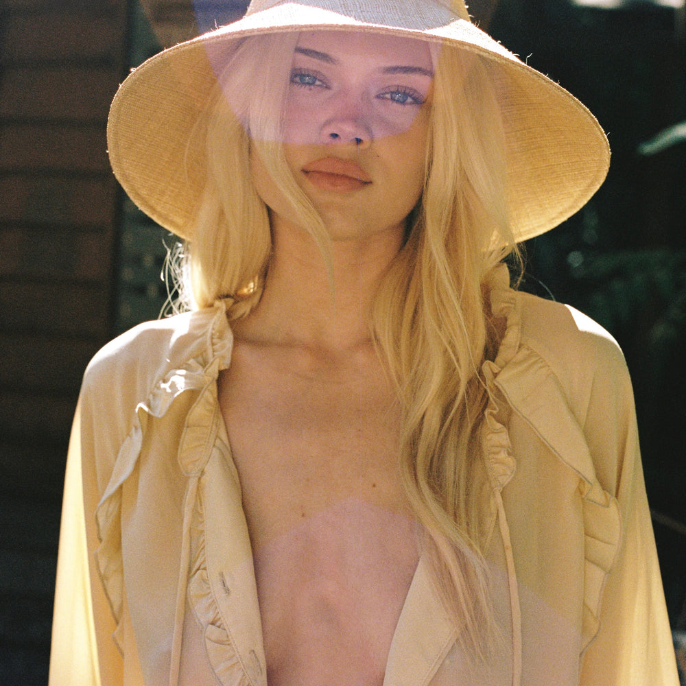 
                  
                    Valley Blouse Silk ~ Butter
                  
                